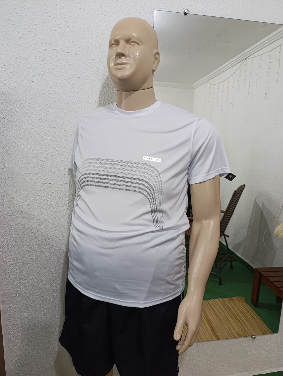 Camisa G2 DRYFIT cor BRANCA com listas Cinza no peito