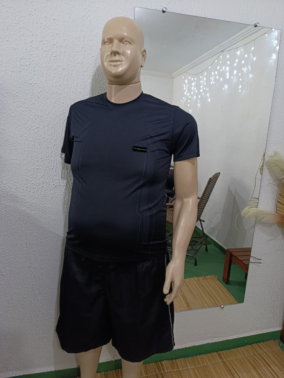 Camisa G1 DRYFIT preta leves detalhes frontal