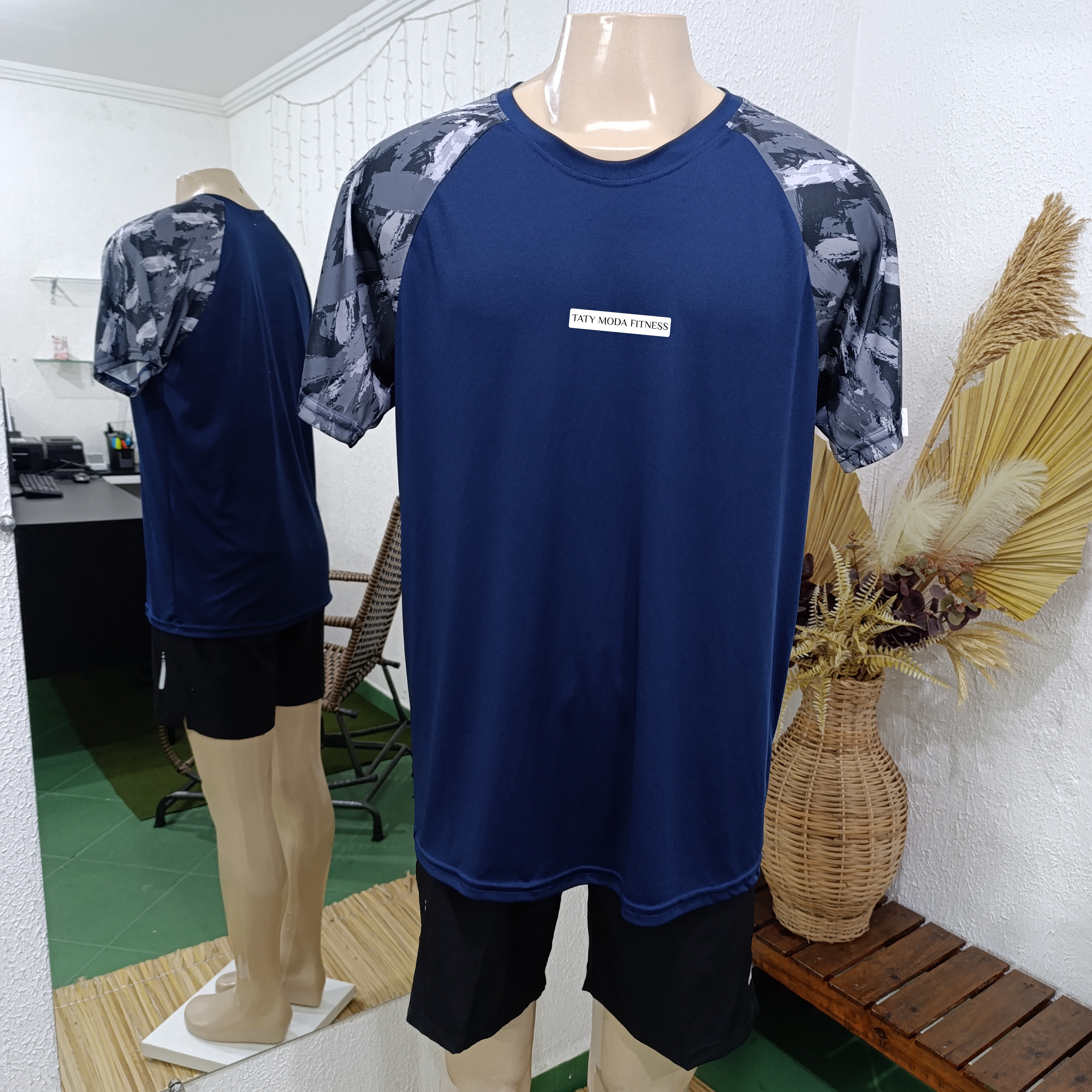 Camisa GG Marinho rajada manga camuflada