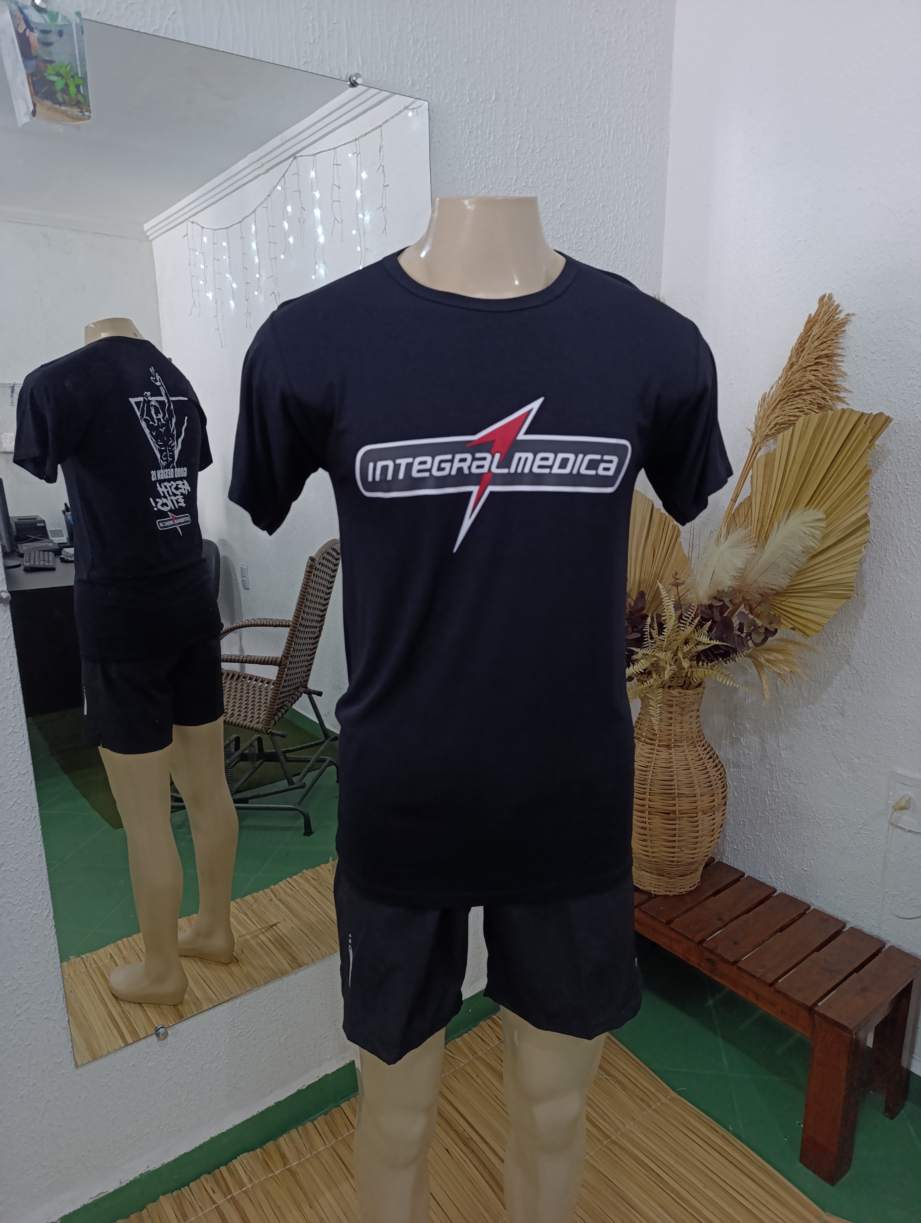 Camisa G INTEGRALMEDICA PRETA