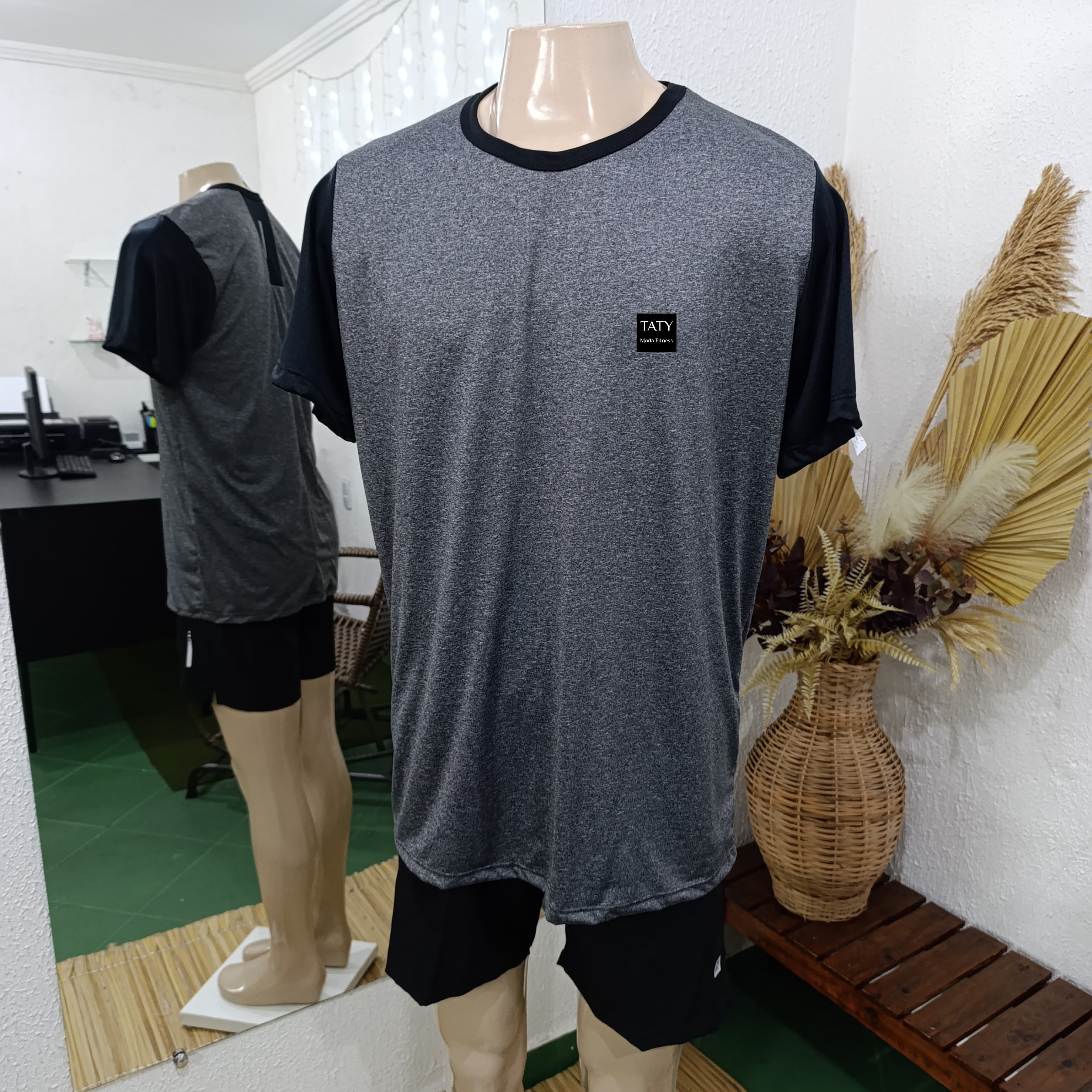 Camisa GG Dryfit Cinza com mangas PRETA