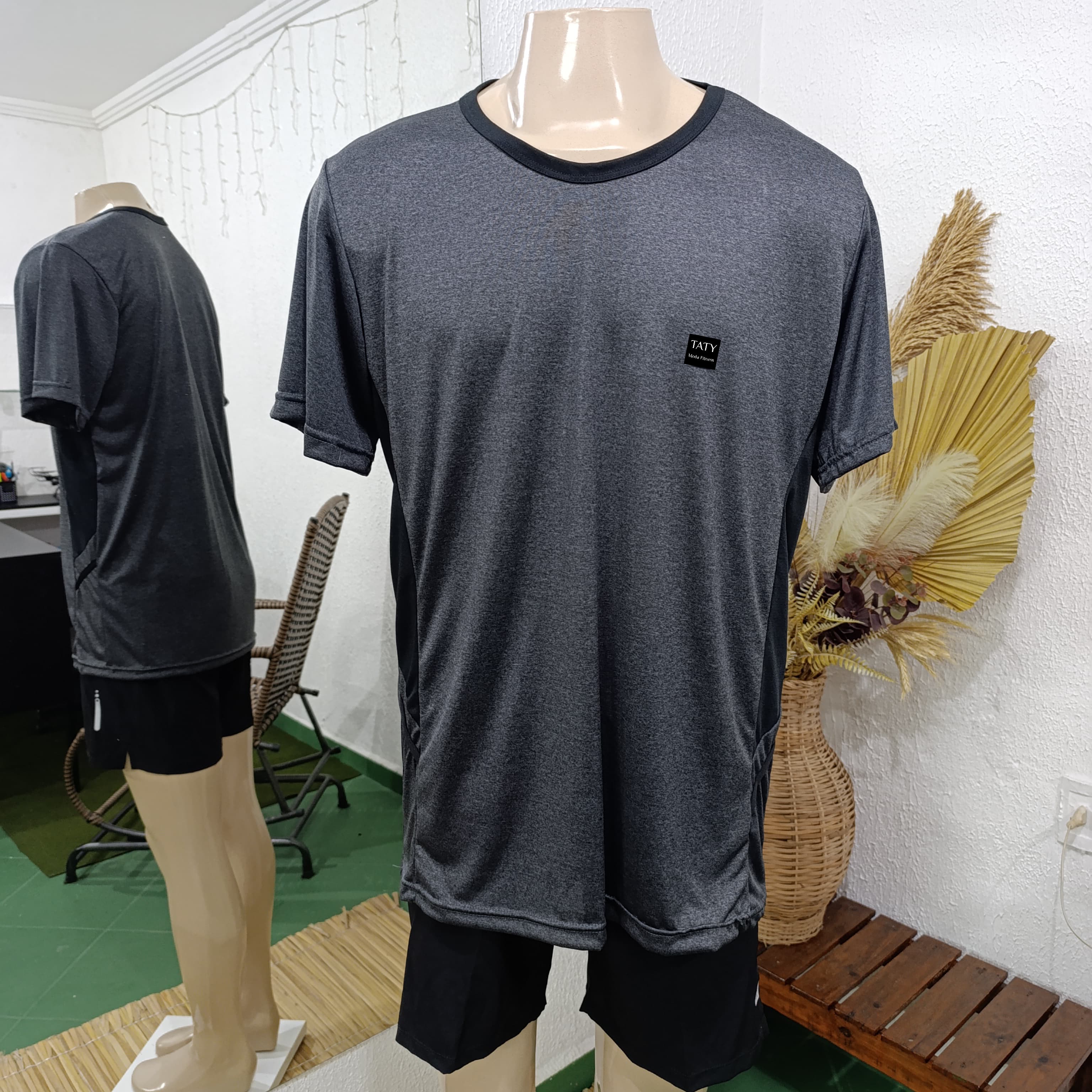 Camisa GG Dryfit GRAFITE com detalhes preto na lateral
