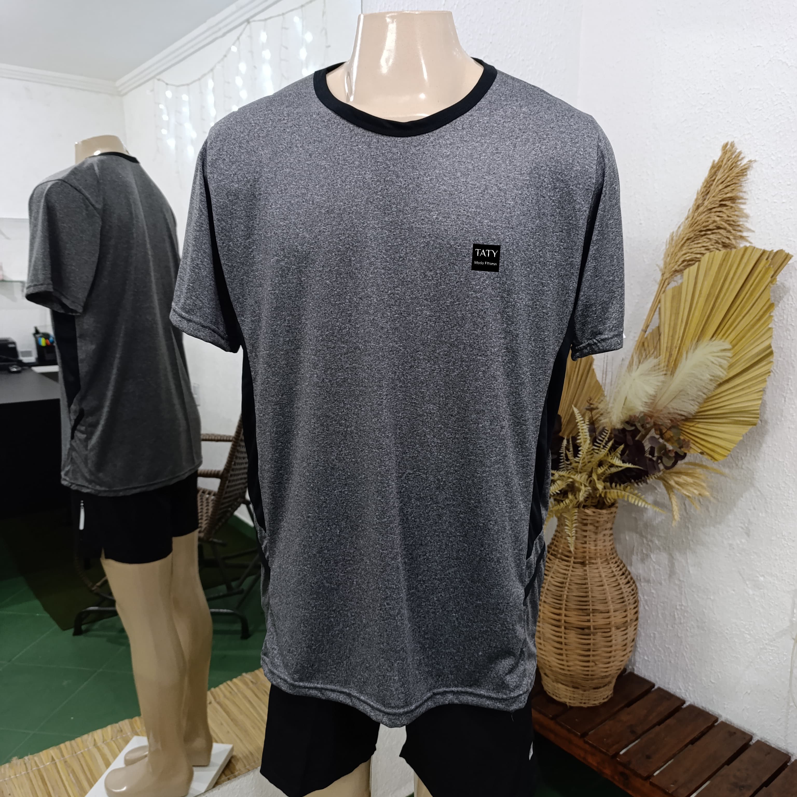 Camisa GG Dryfit CINZA com preto na lateral