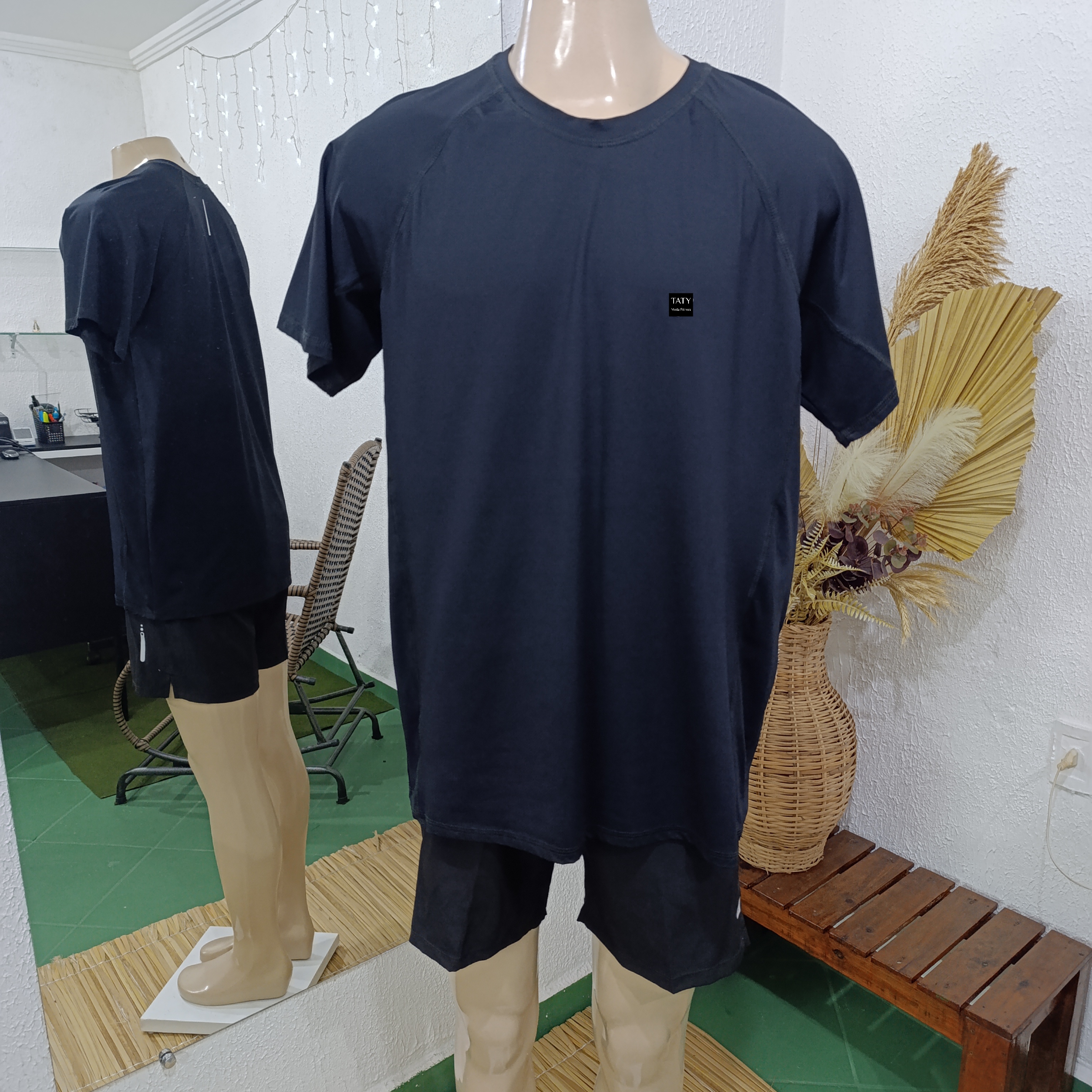 Camisa GG POLIAMIDA texturizado toda PRETA