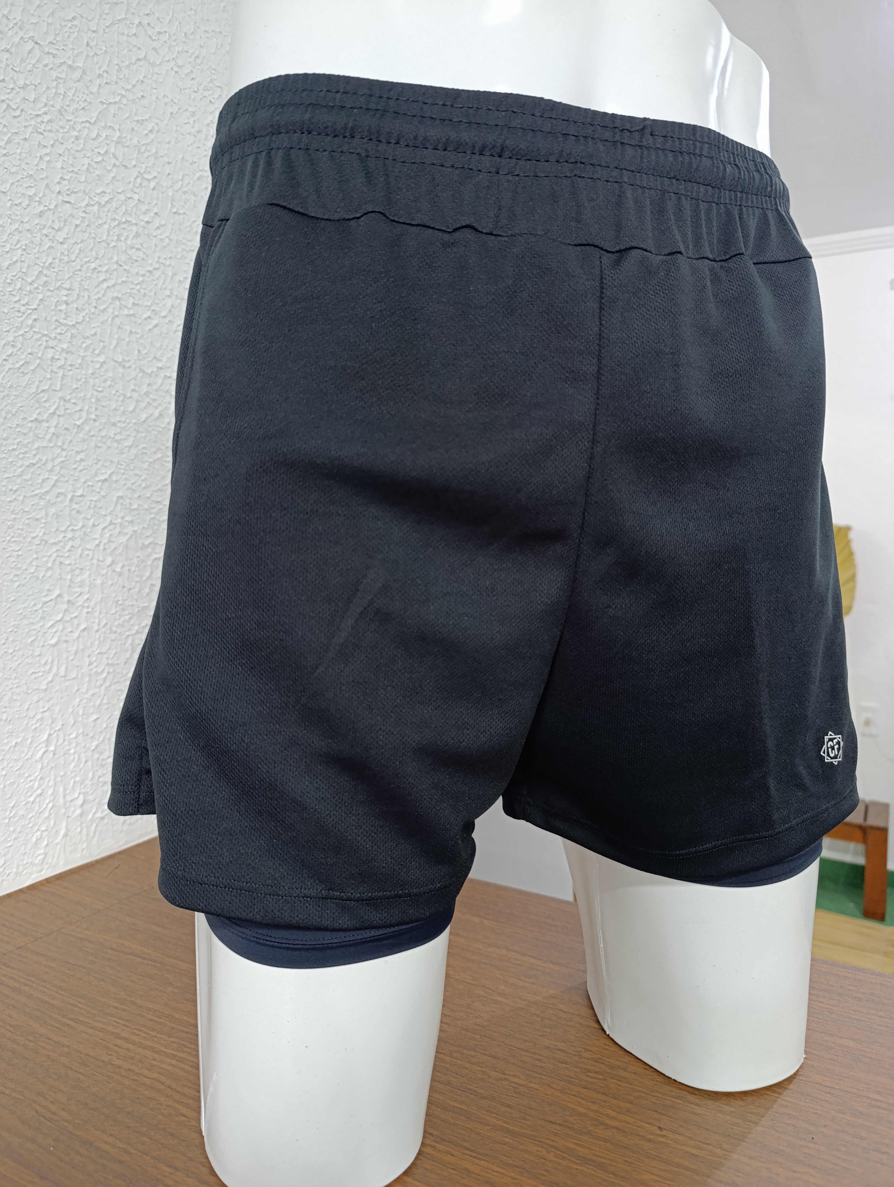 Short Masculino P short Duplo meia cocha cor PRETO