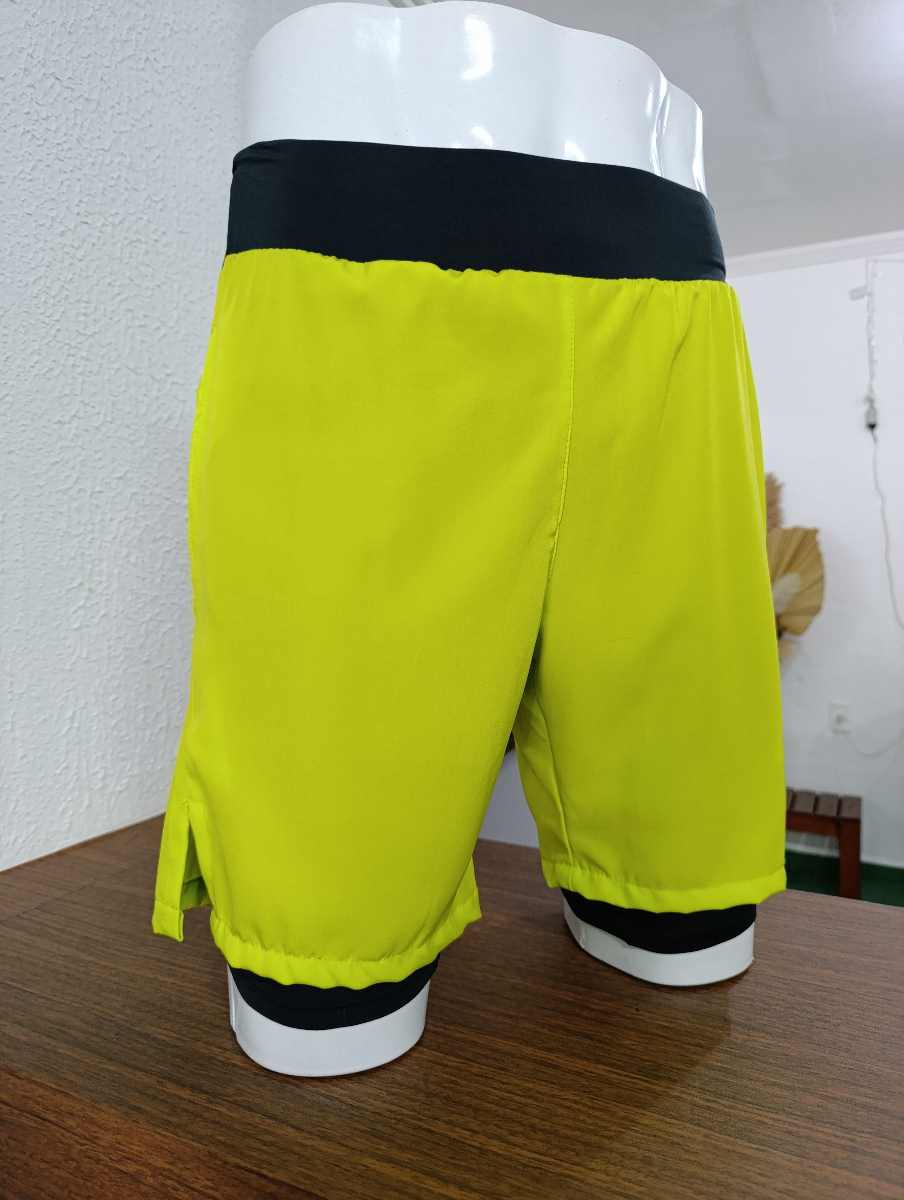 Short Masculino P short Duplo amarelo com preto