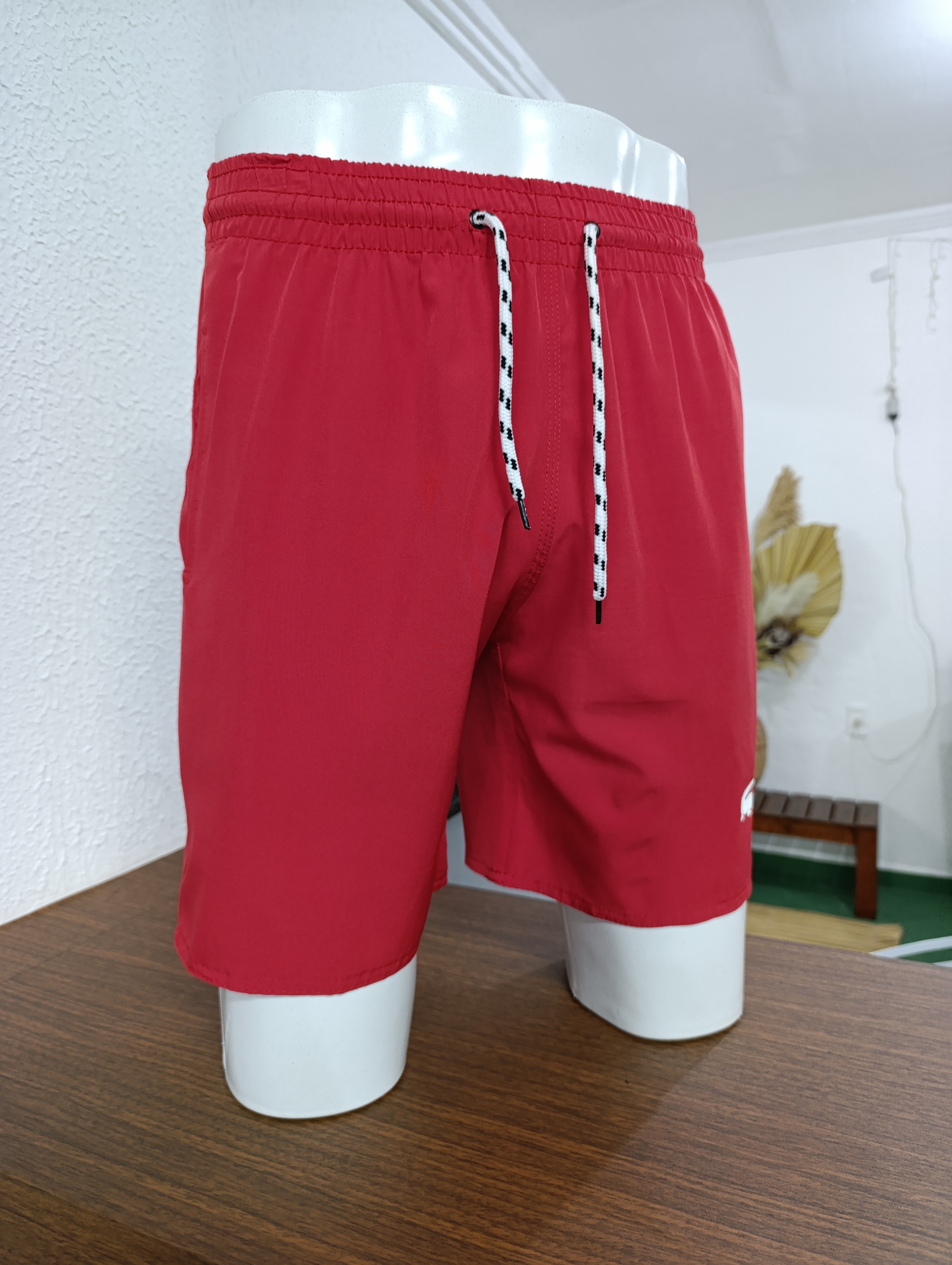 Short Masculino P Tactel com elastano cor vermelha