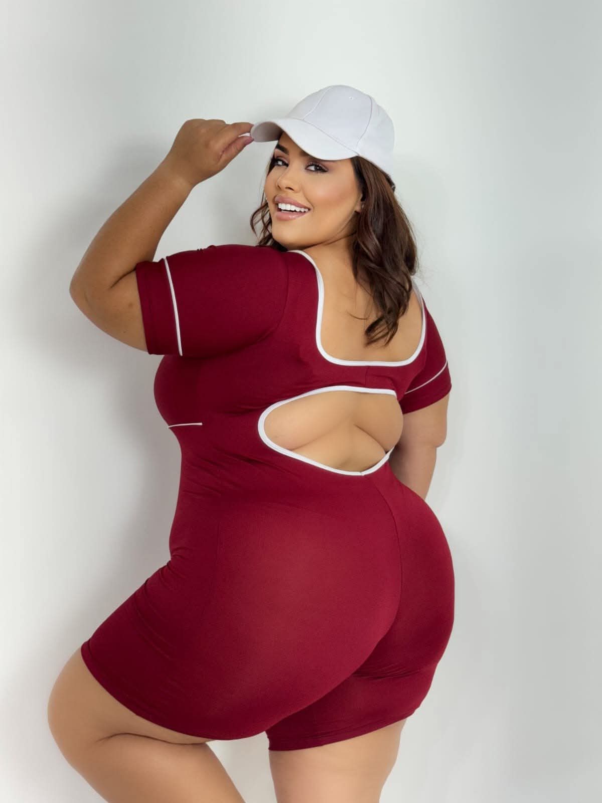 Macaquito GG manga curta cor VINHO