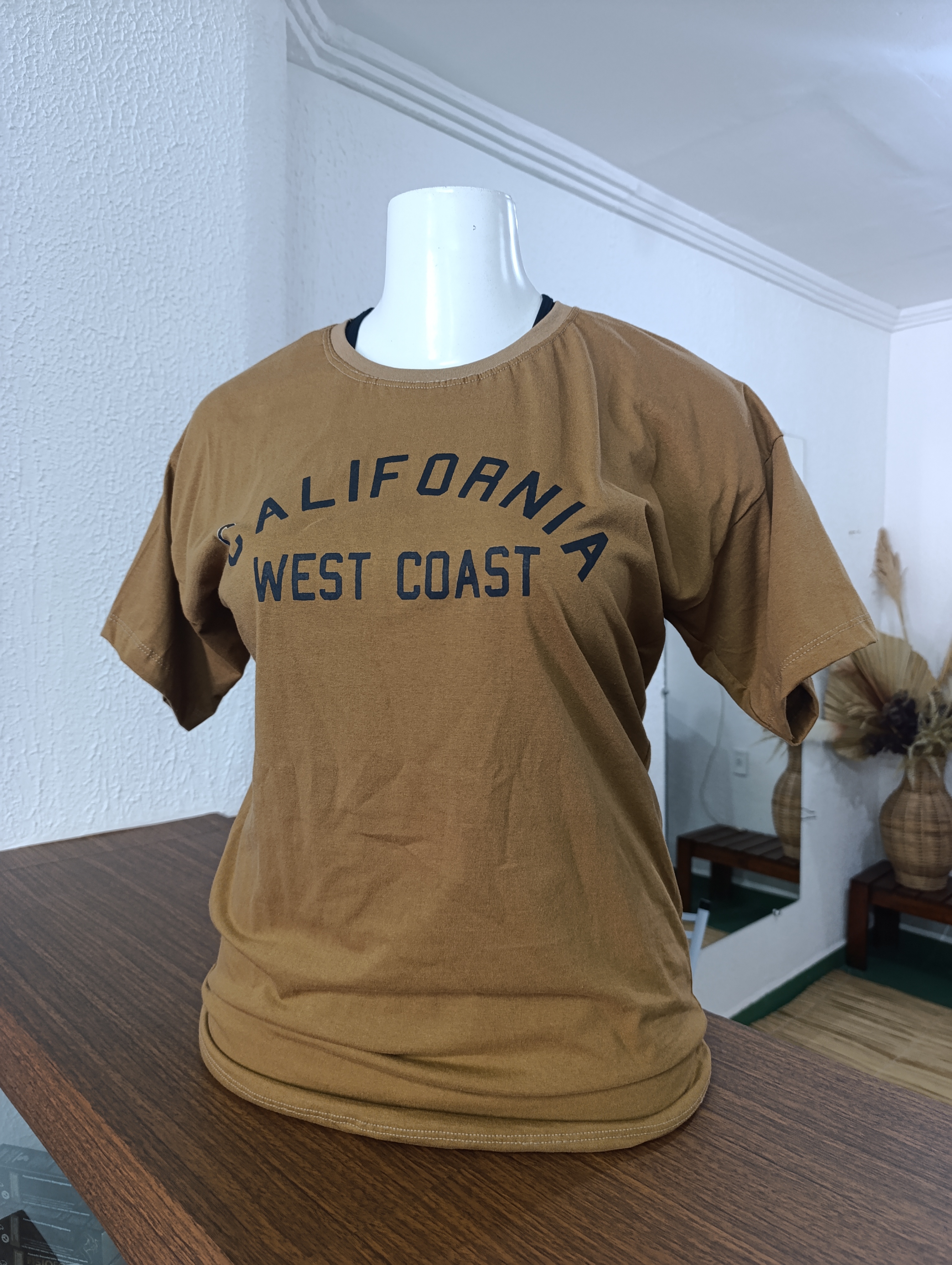 Blusa GG marrom Califórnia