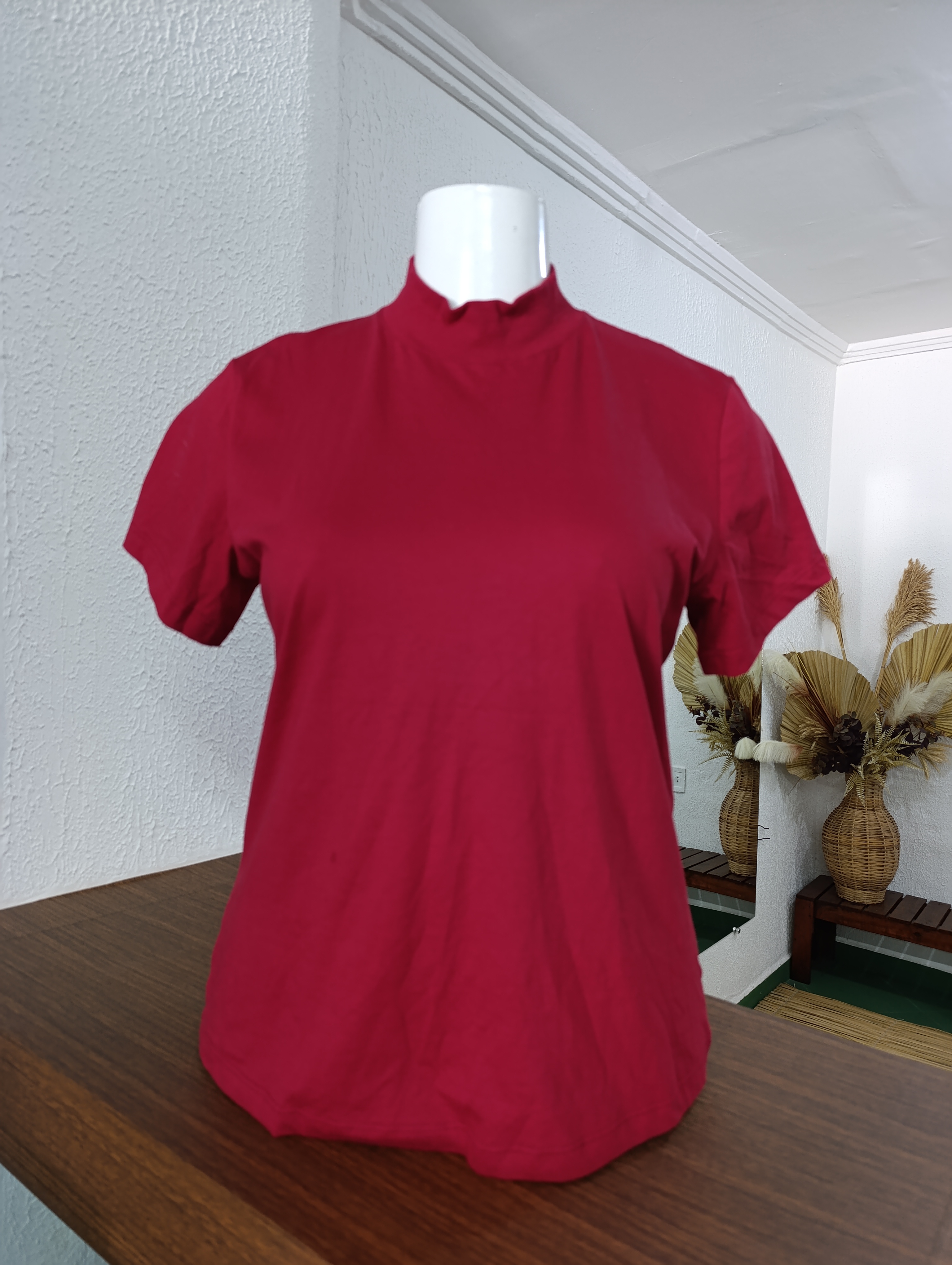 Blusa GG gola alta VERMELHA