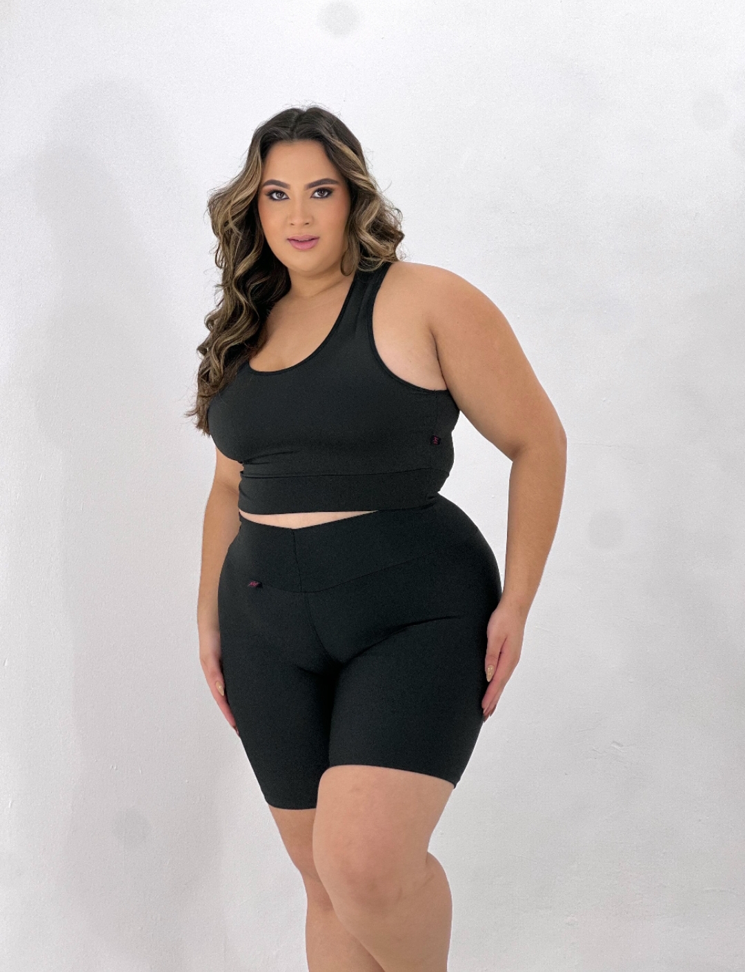 Conjunto de Short GG forrado PRETO zero transferência