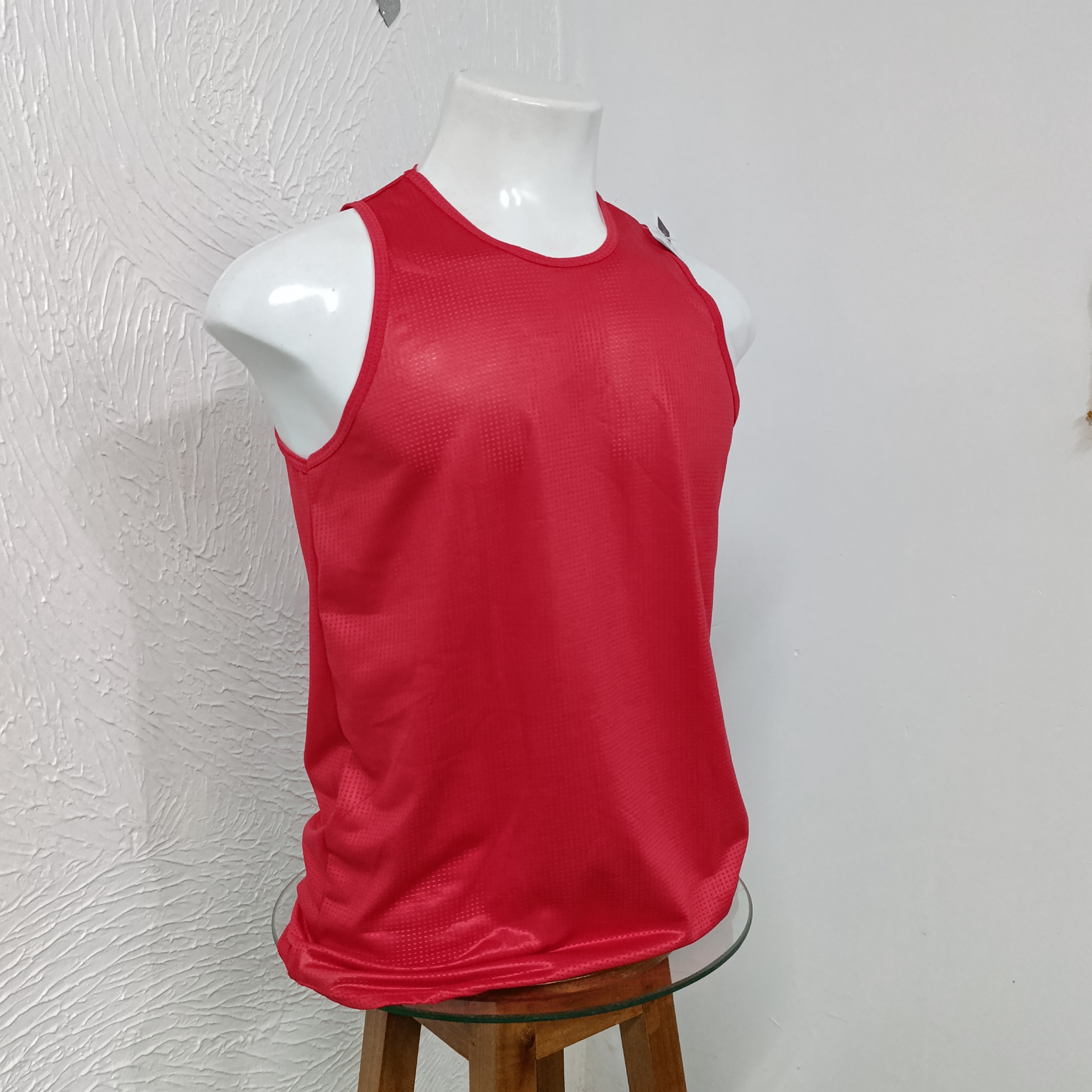 Camiseta P Dryfit Furadinho cor: vermelho