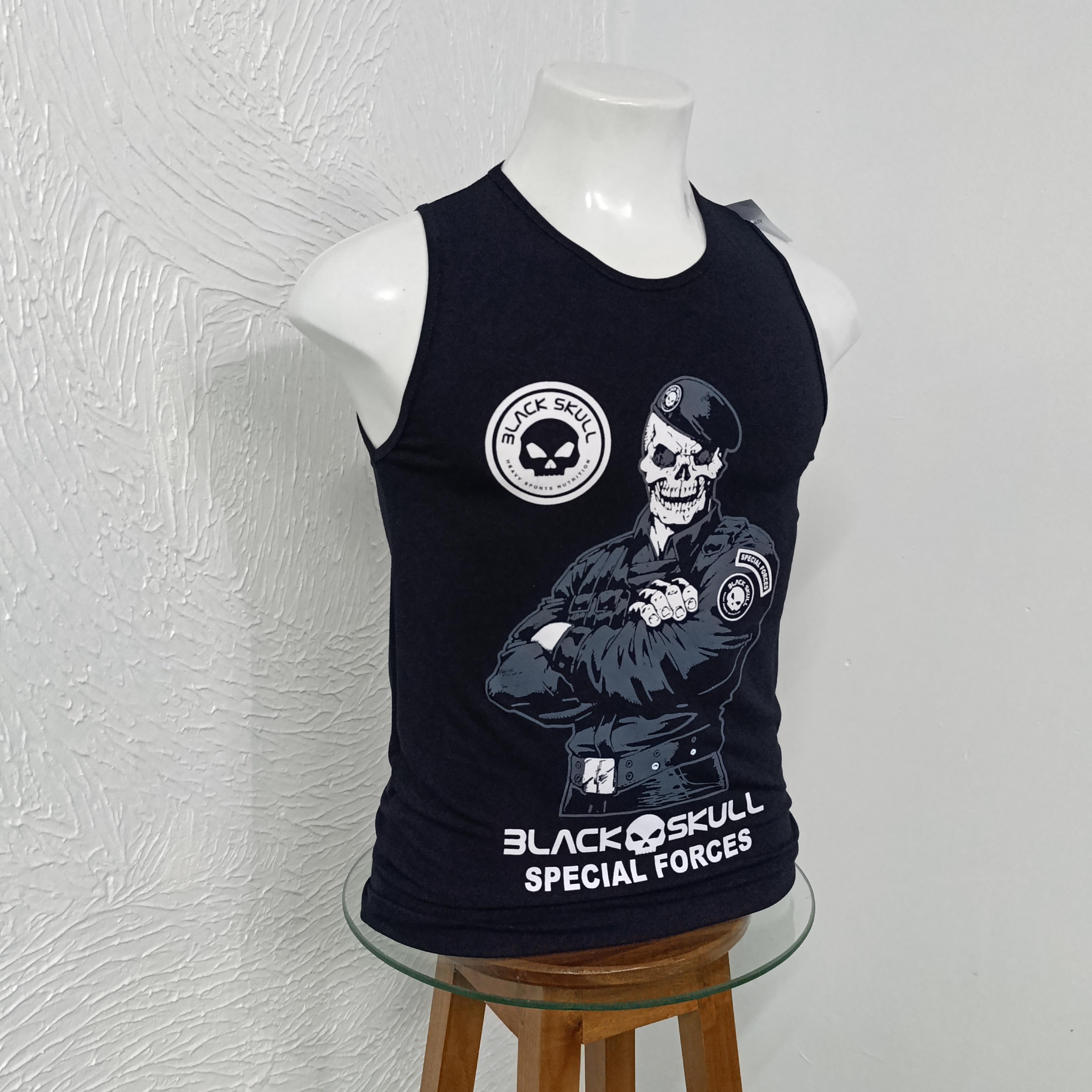 Camiseta P Machão Black skull