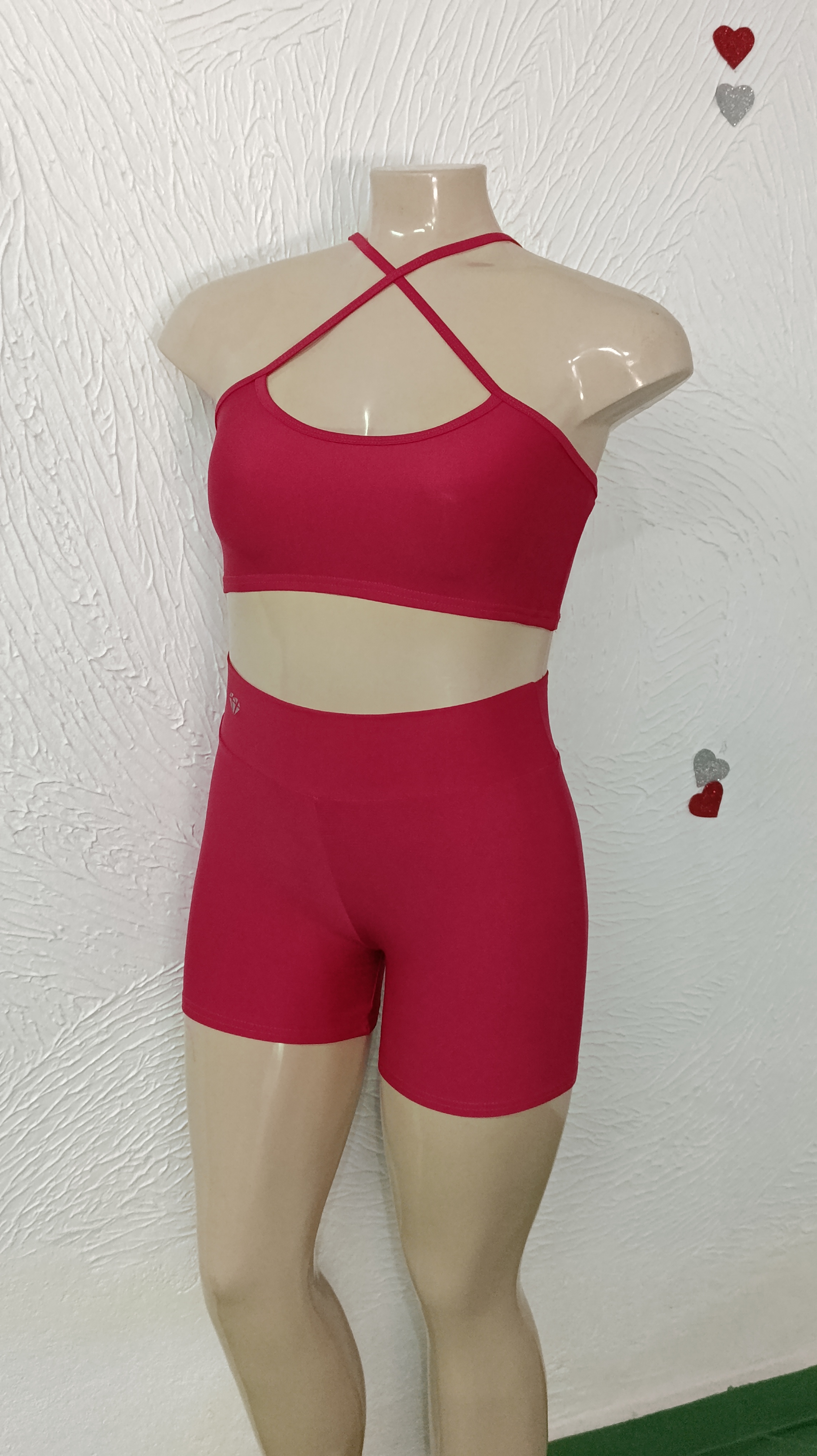 Conjunto de Short M Alcinha fina. Cor: Rosa escuro