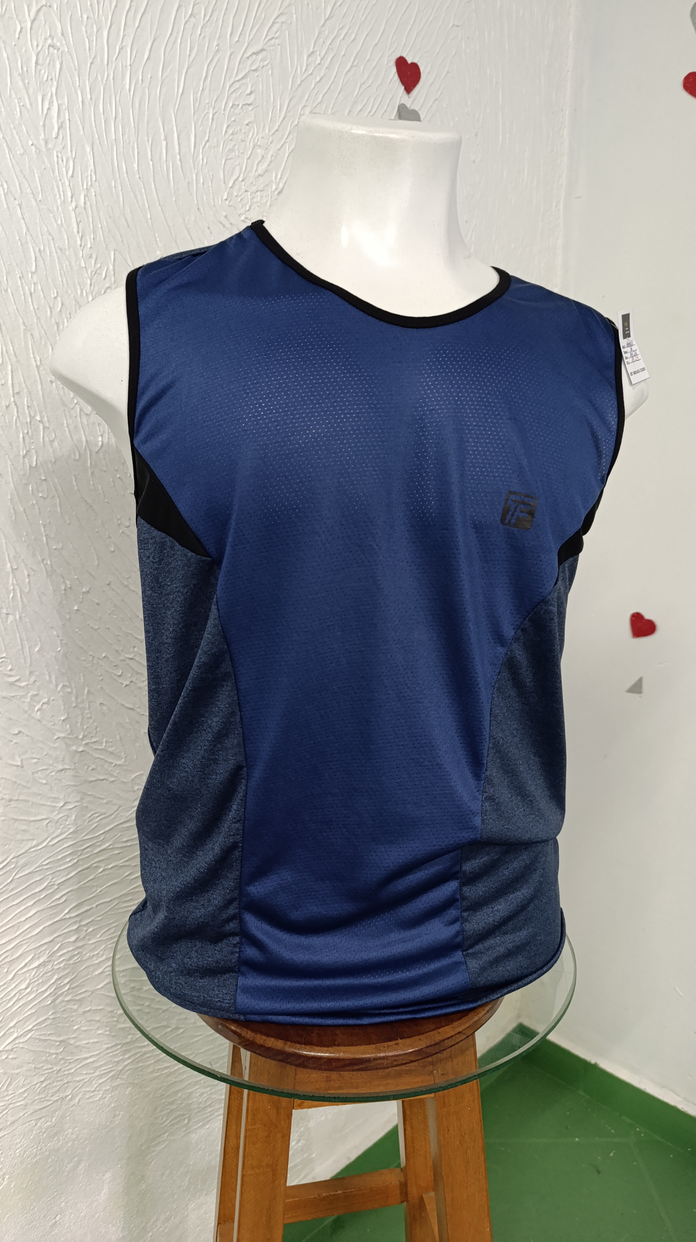 Camiseta M Dryfit cor: Marinho com Preto