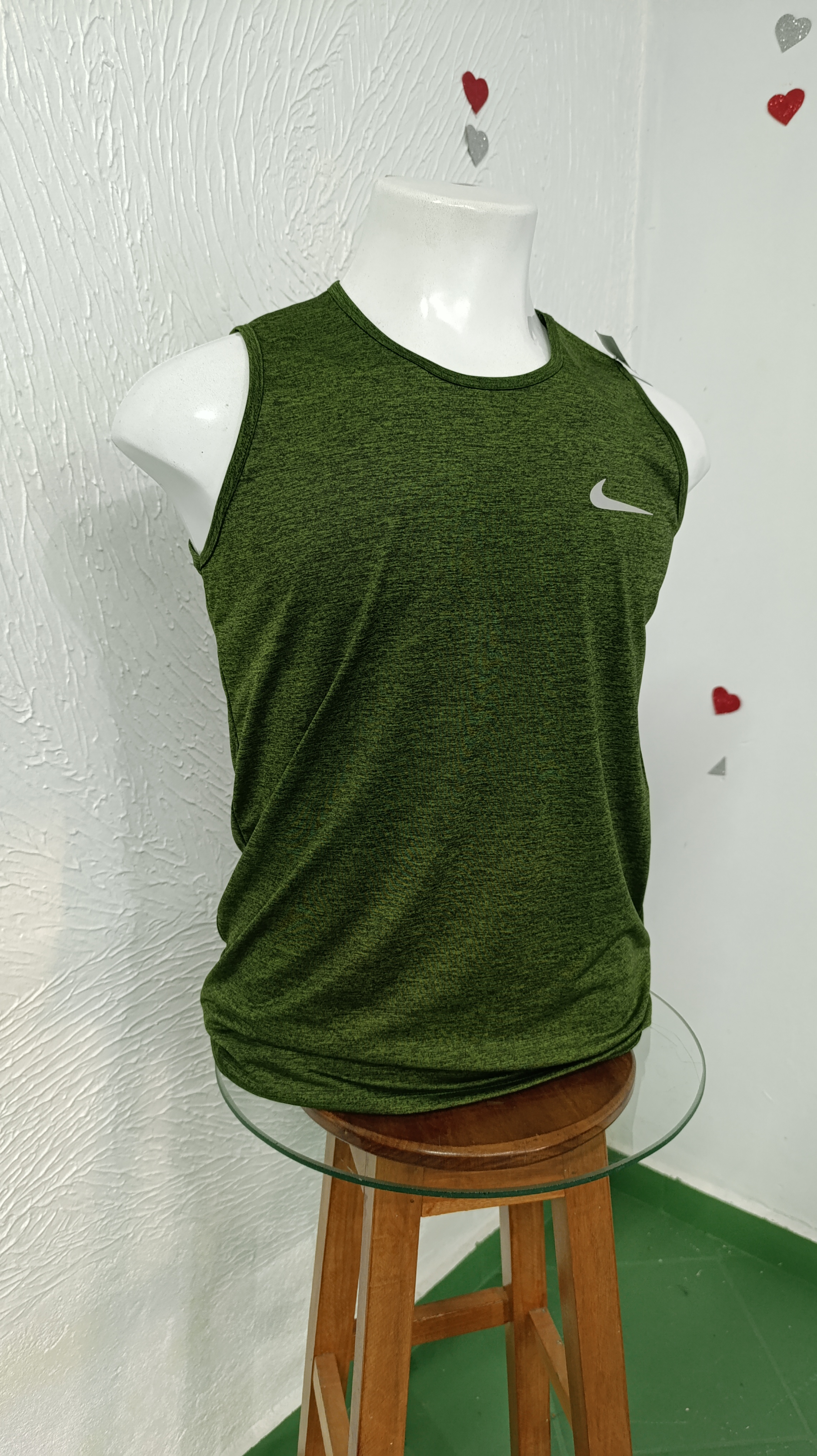 Camiseta M Dryfit Cor: verde mescla