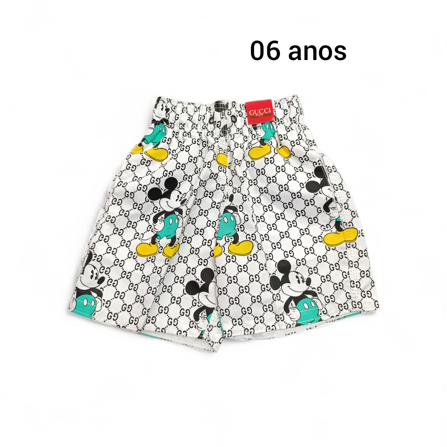 Infantil Bermuda 06 anos. Tactel. Cor BRANCA. MICKEY de short Verde