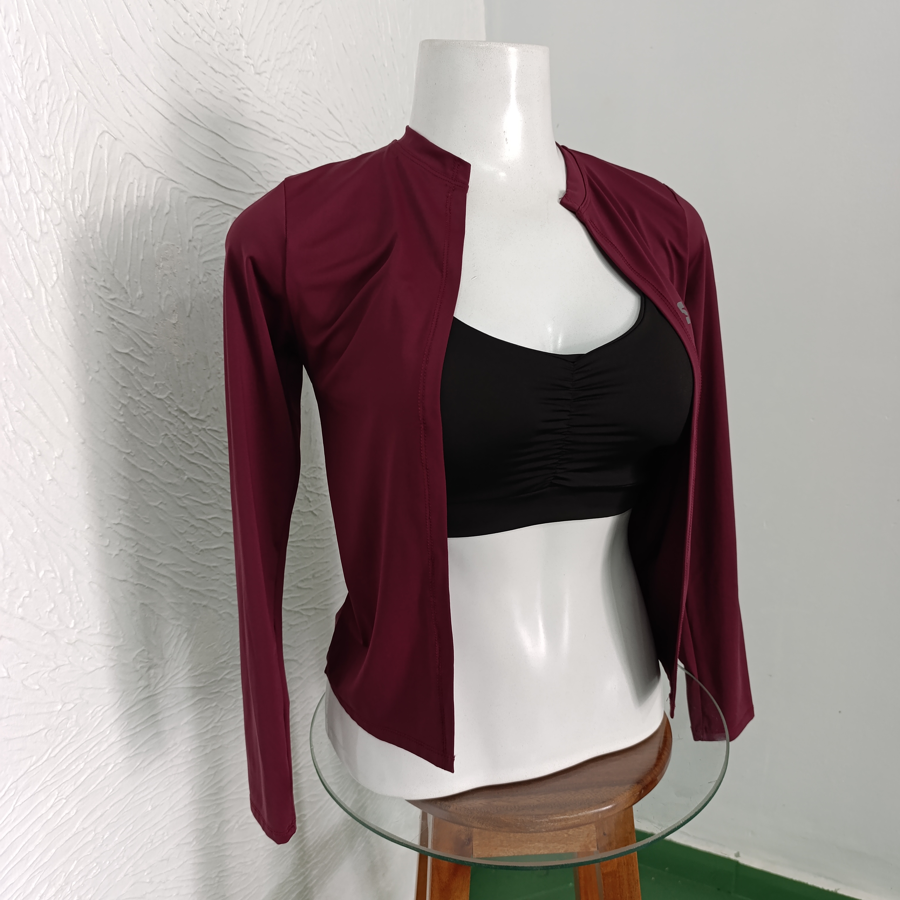 Casaquinho P um sem zíper. Com AÇAÍ