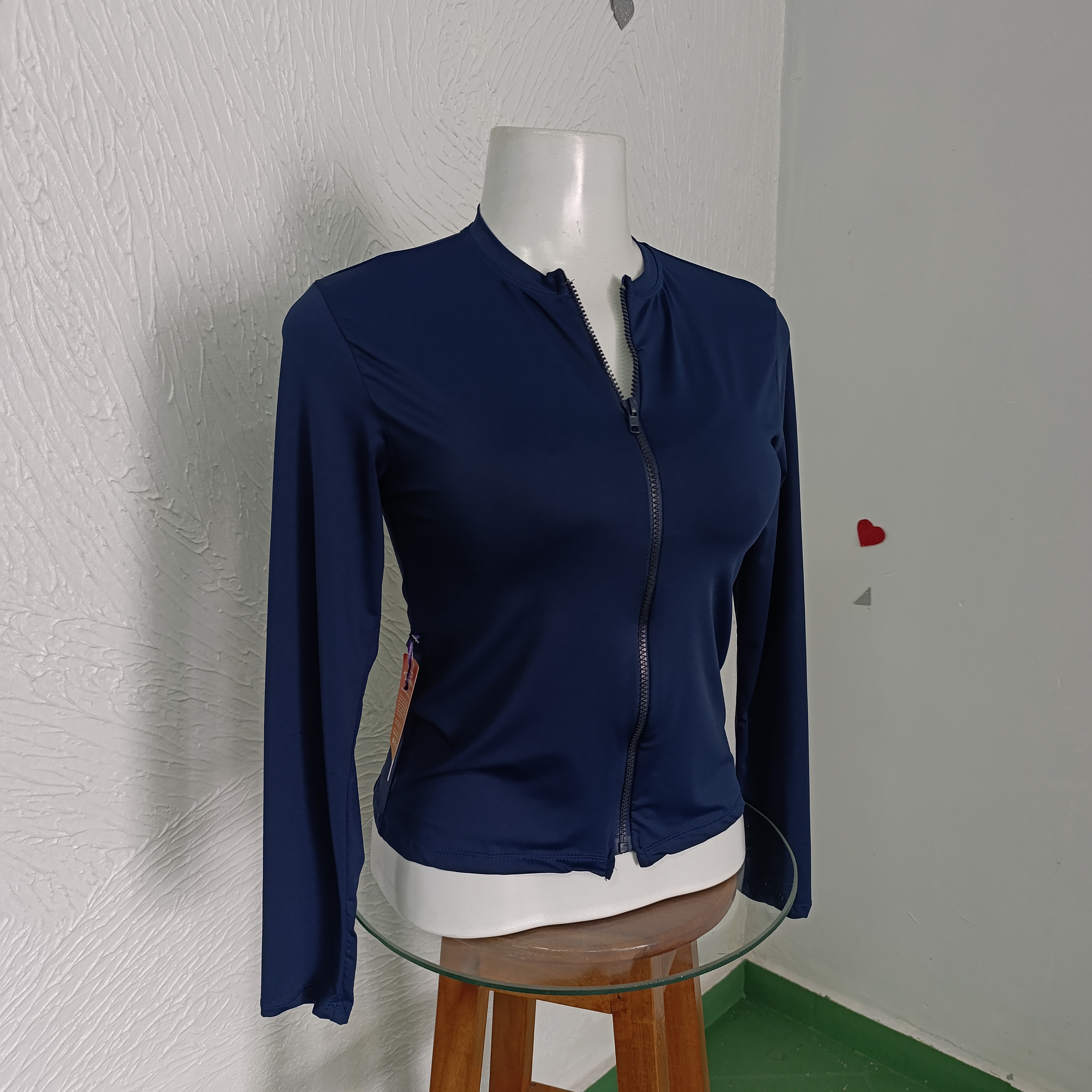 Casaquinho M UV com zíper. Cor MARINHO