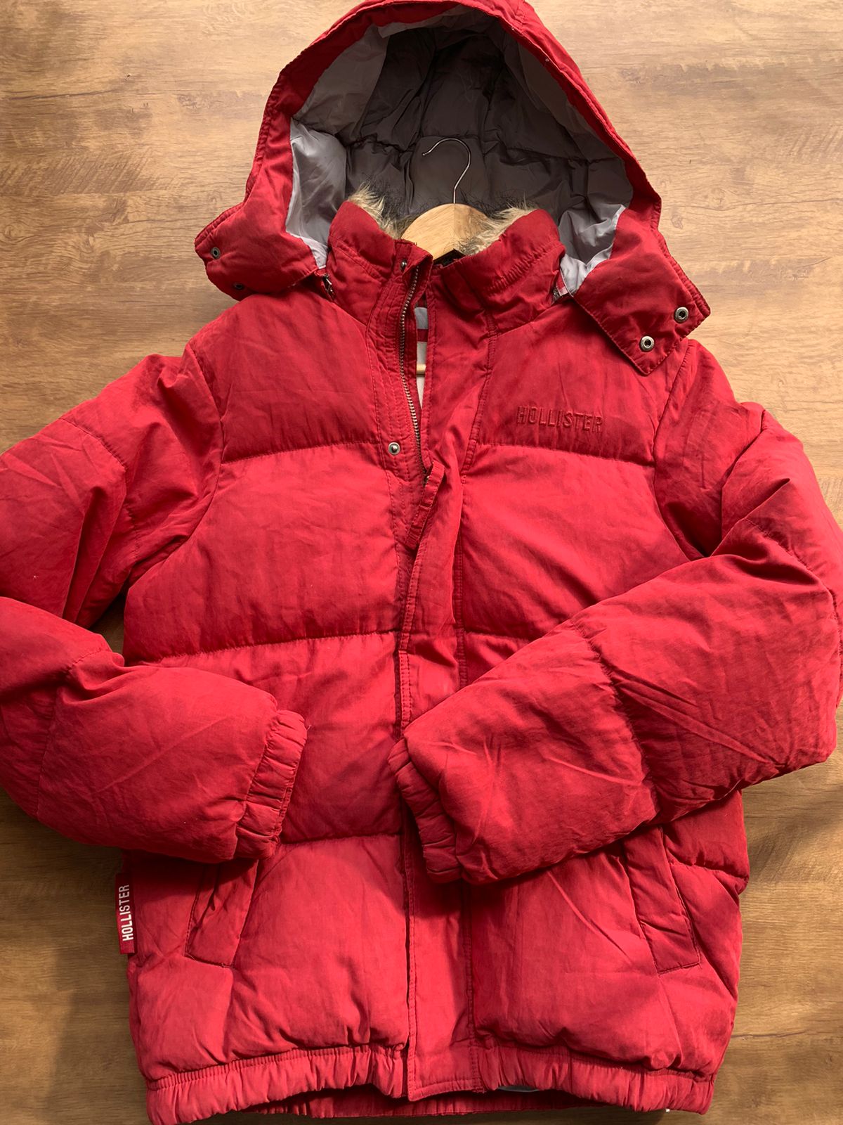 Bobojaco Vermelho Hollister