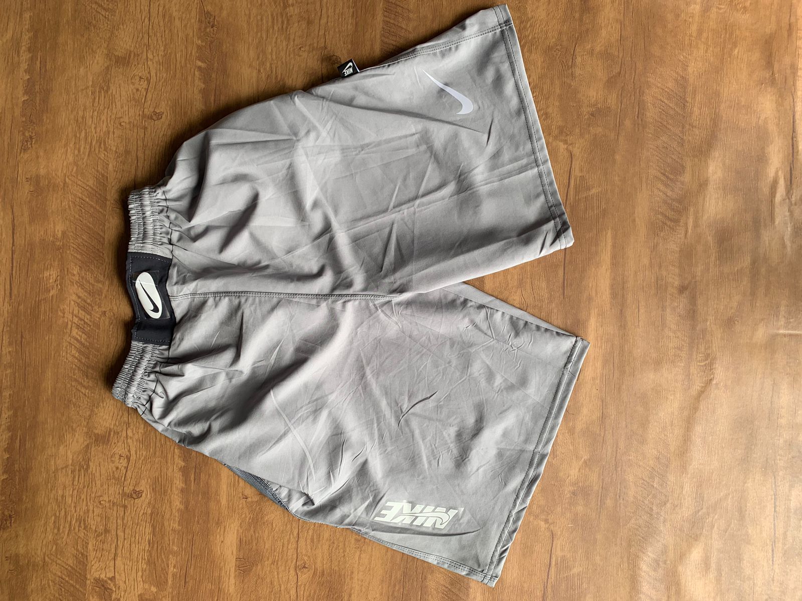 BERMUDA IMPERMEAVEL Nike Cinza