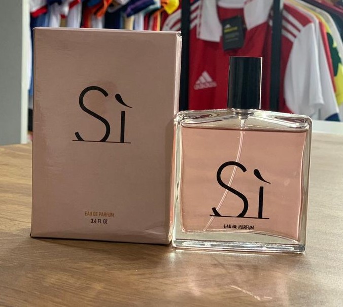Perfume "SÌ" Importado