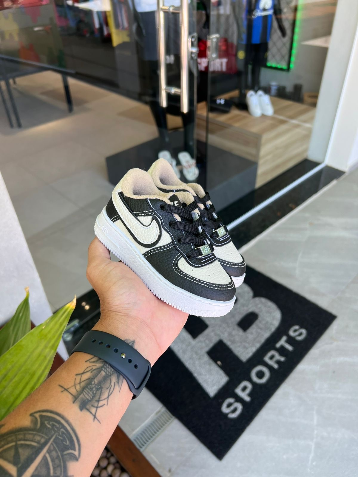 Air force Infantil Bege Preto Croco