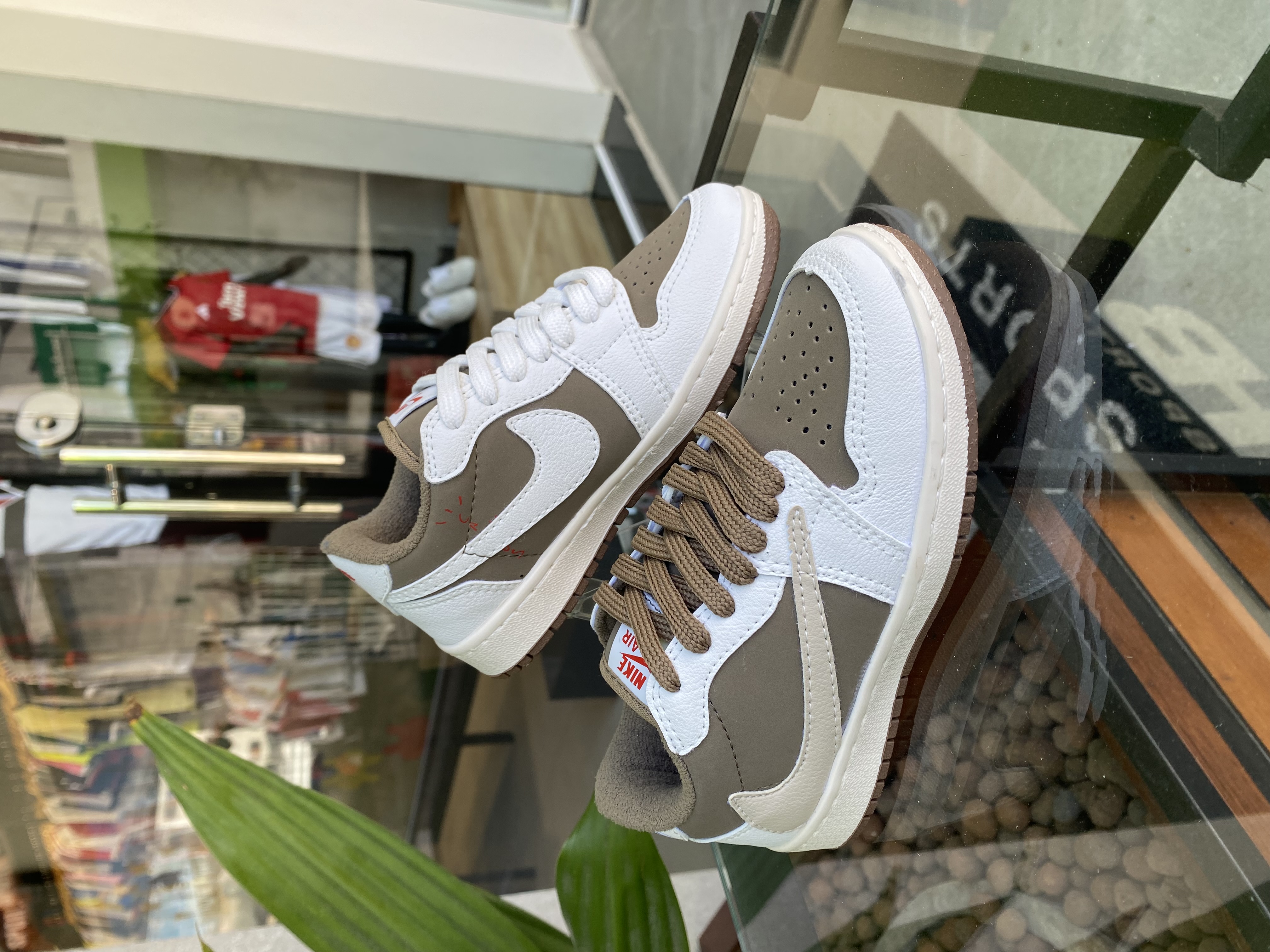 Tênis Jordan Scott Infantil Bege