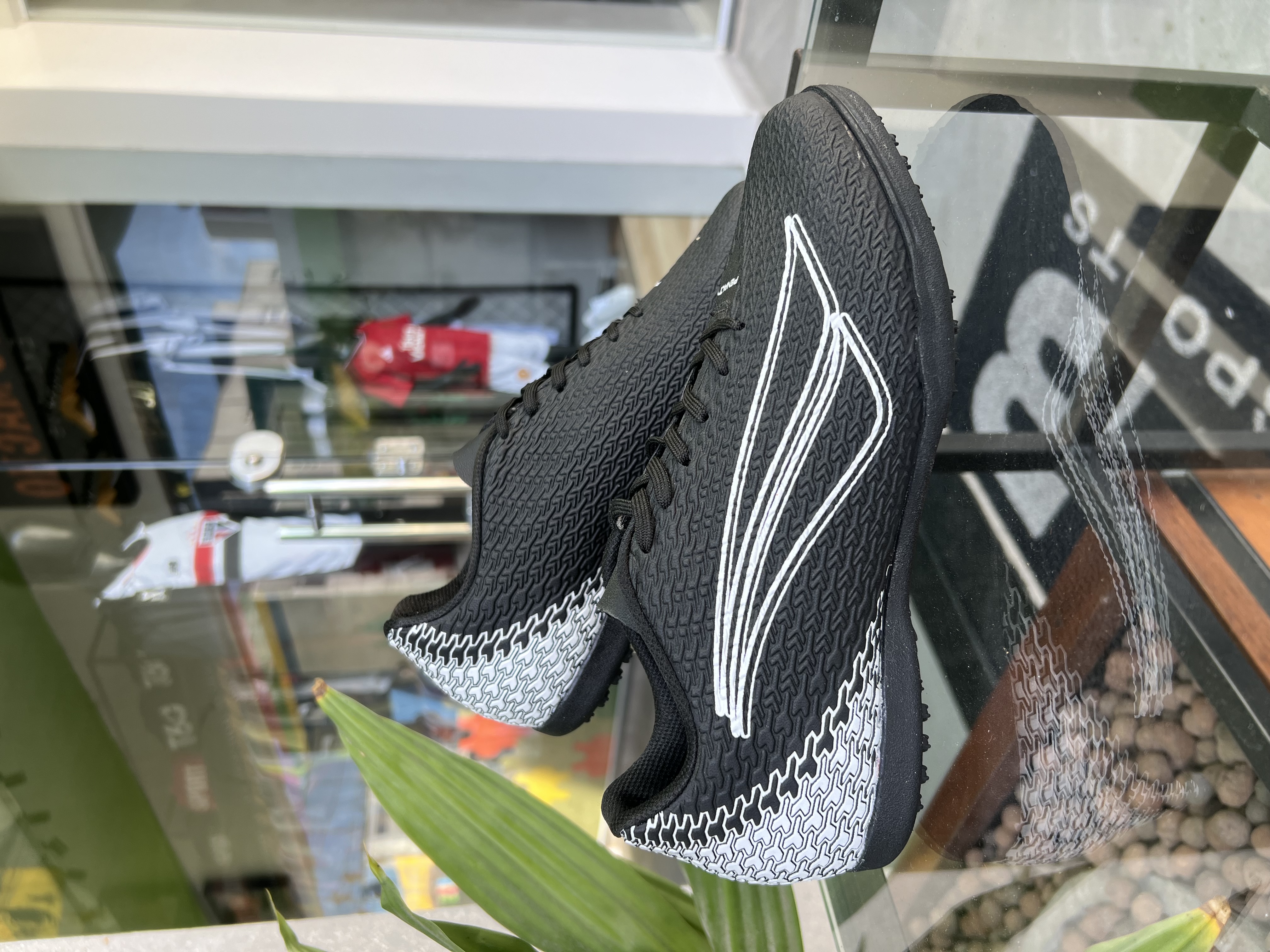 Chuteira Society Penalty Bravo Preta