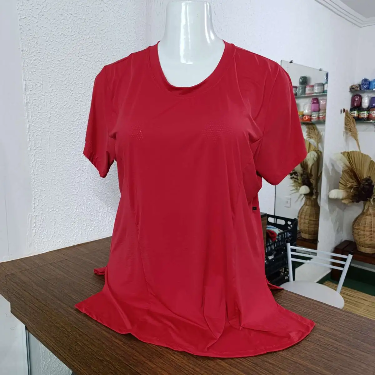 Blusa G4. Cor VERMELHO