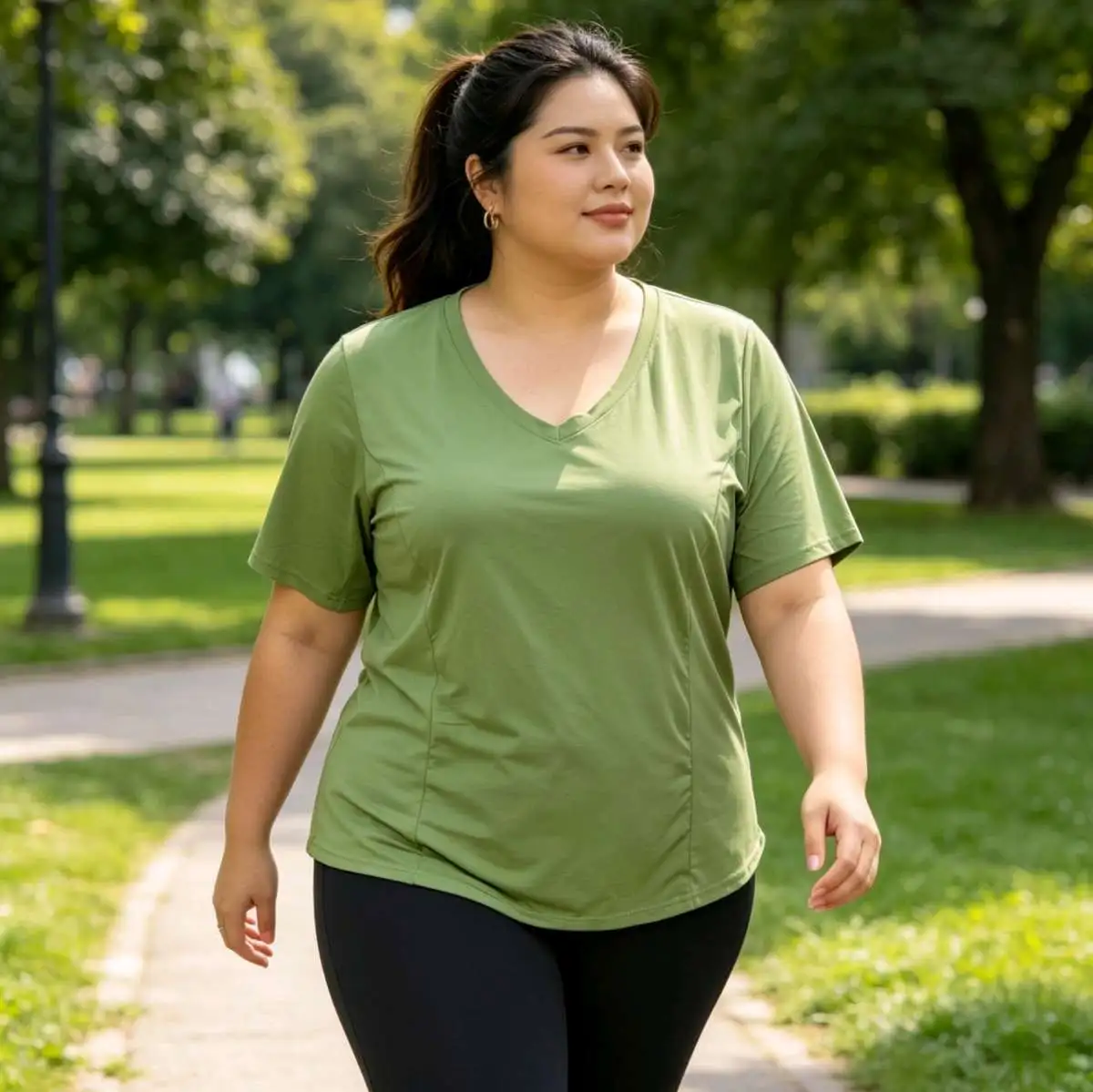 Blusa G2 POLIAMIDA. Costura na frente. Cor verde abacate