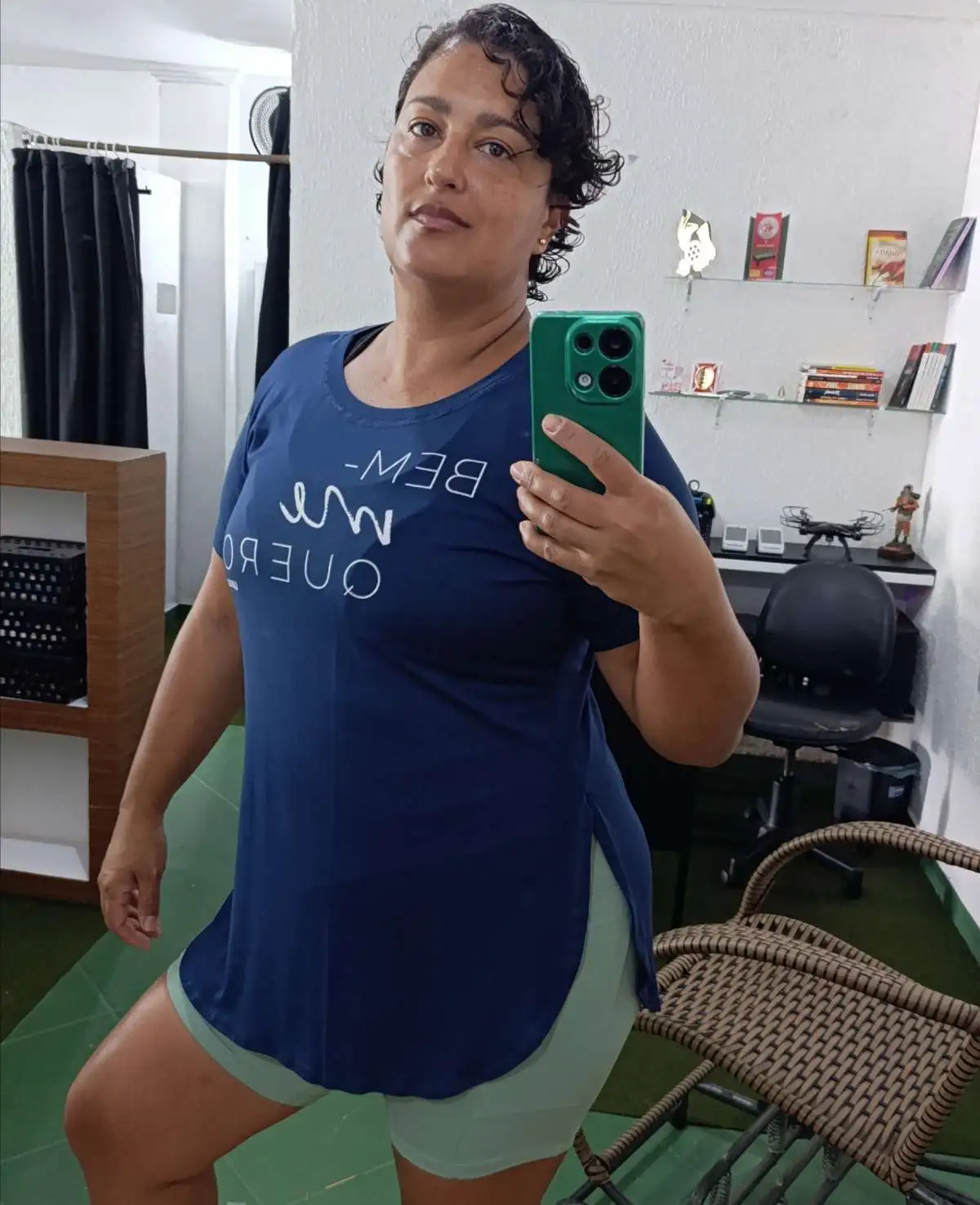 Blusa GG/G2 Longline. Bem me quero. Cor: Marinho