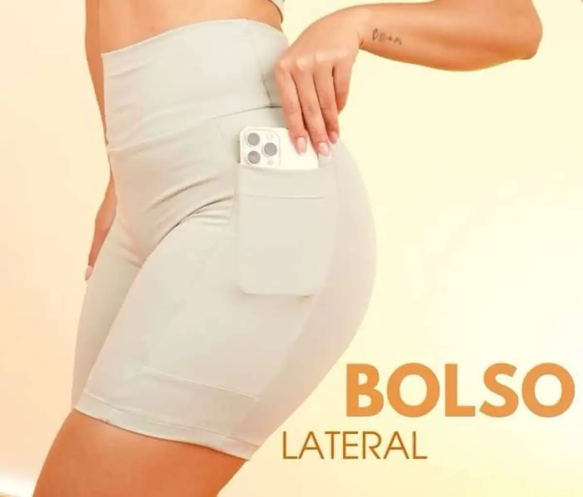 Short G com bolso. Poliamida. Verificar cores