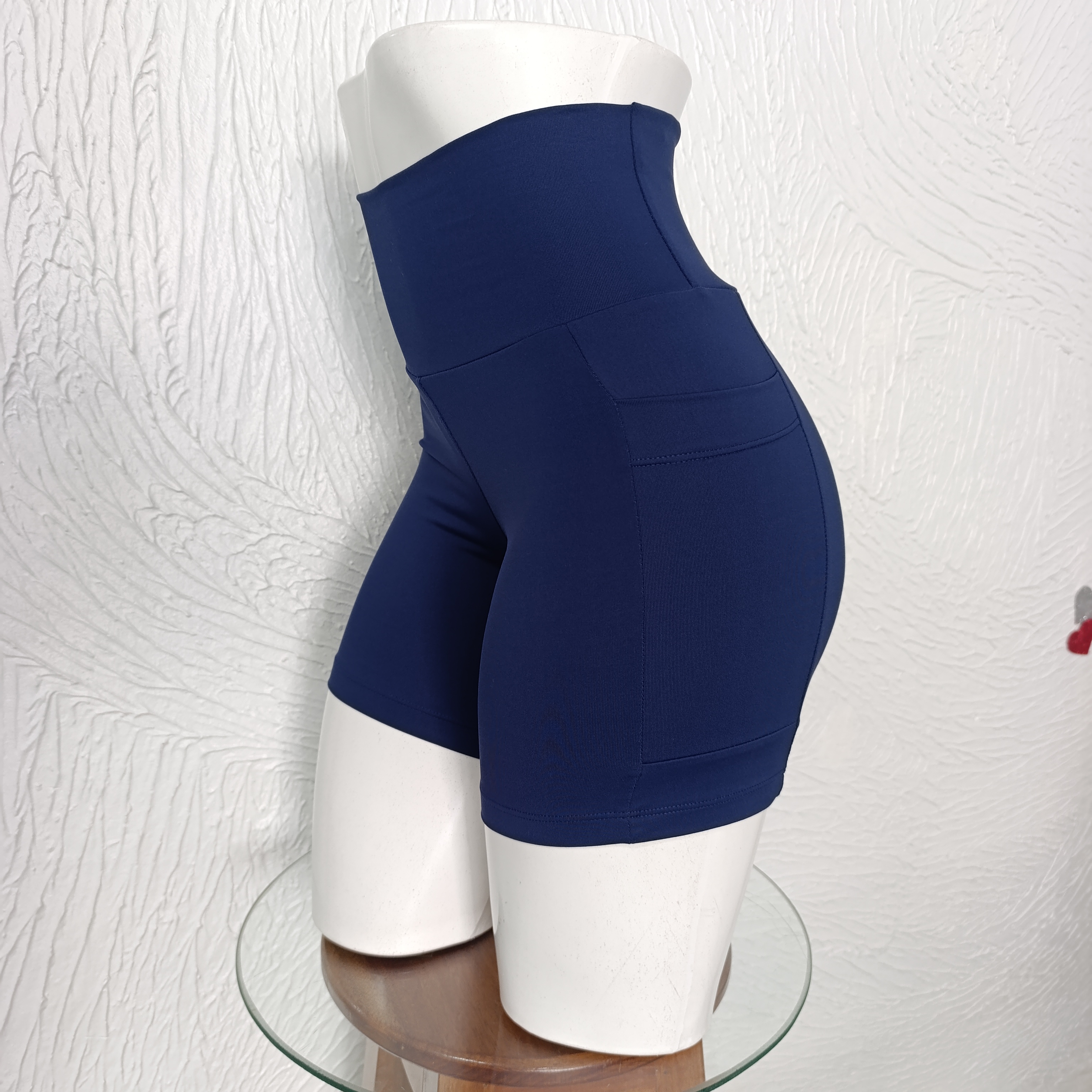 Short P. Poliamida. Com bolso. Cor: Marinho