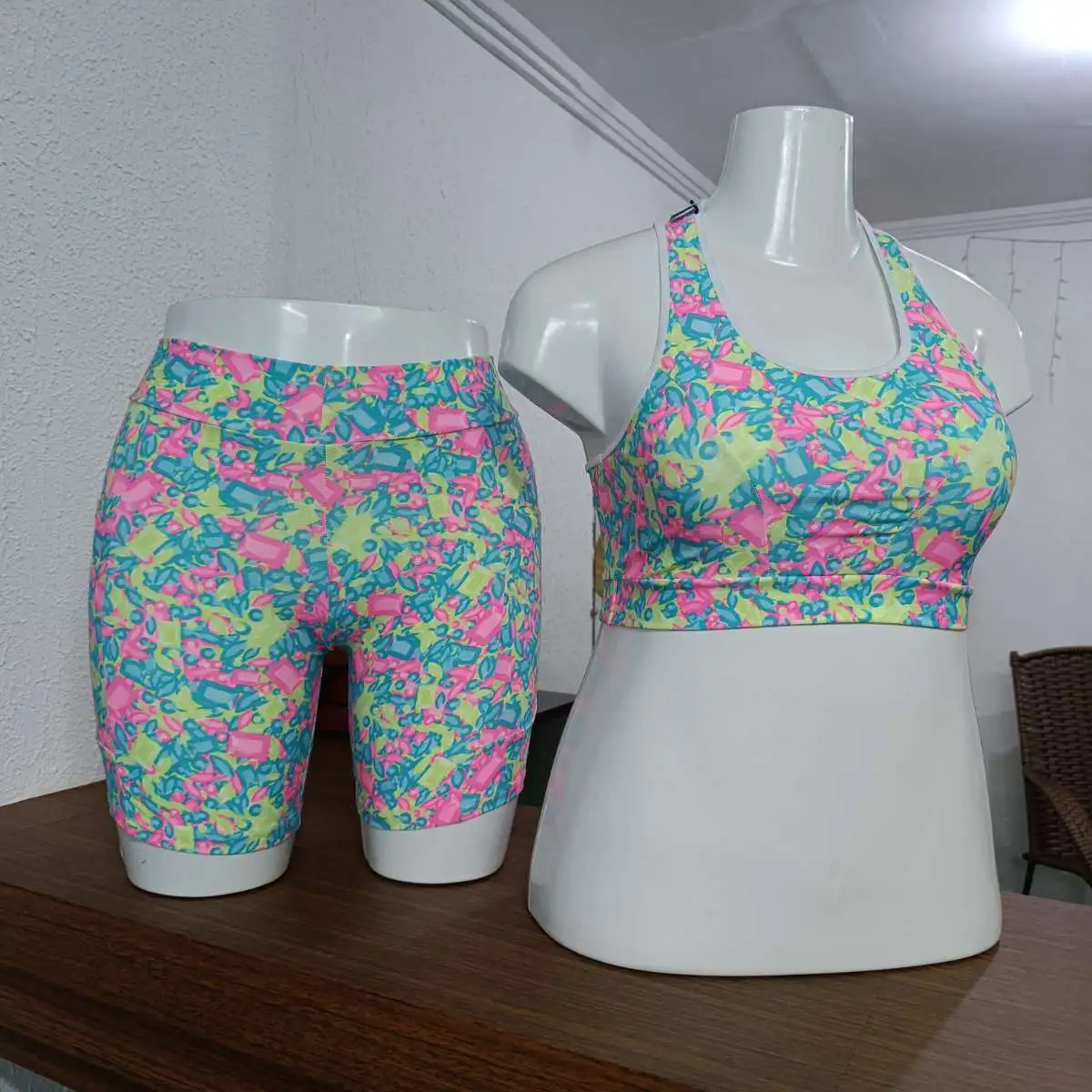 Conjunto de Short G2 com Bolsos. Estampa azul