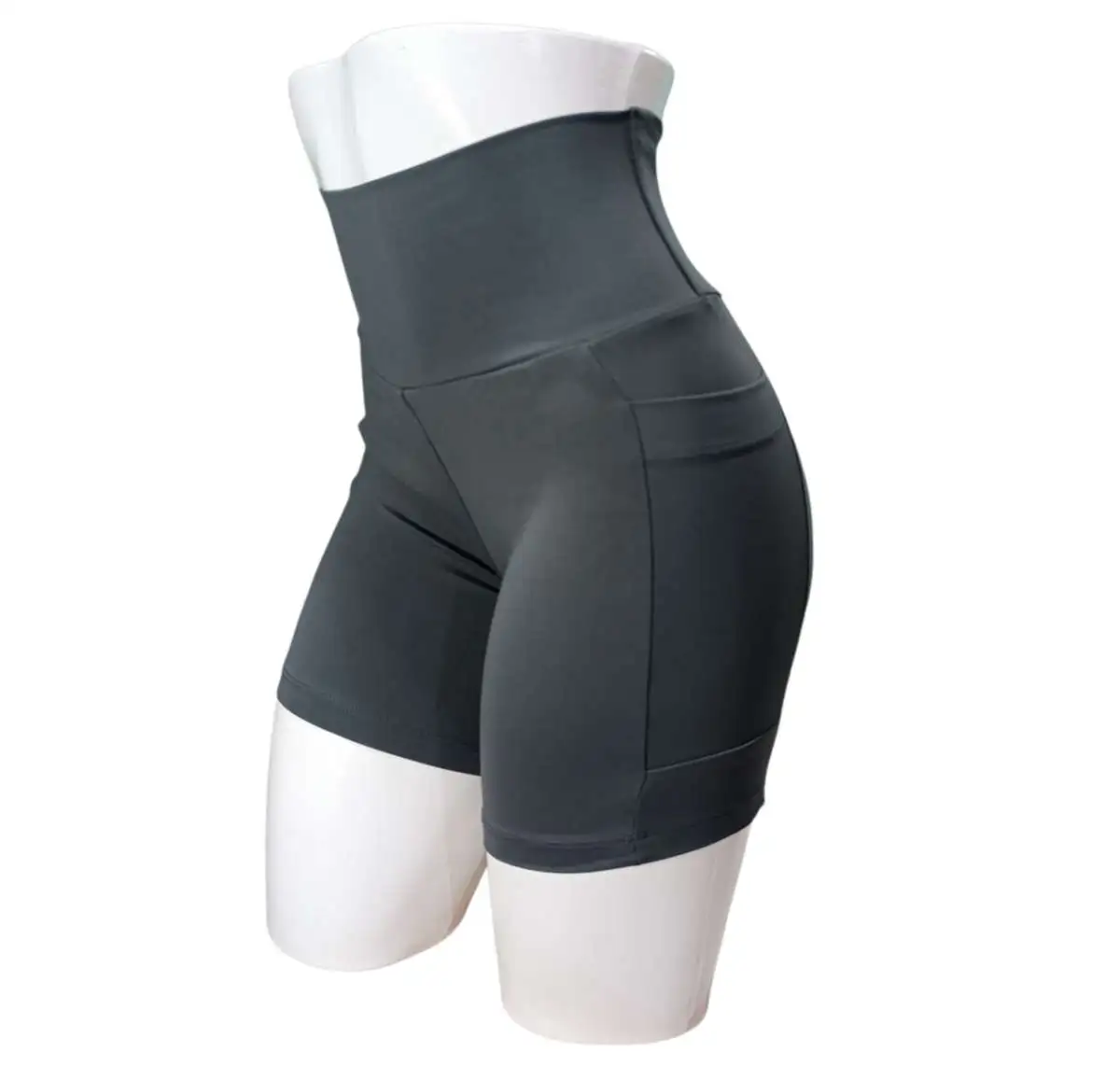 Short M. Poliamida. Com BOLSOS. Cor: GRAFITE