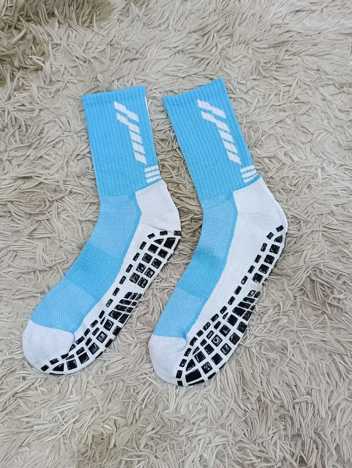 Meia Antiaderente. Cor: Azul Claro 01