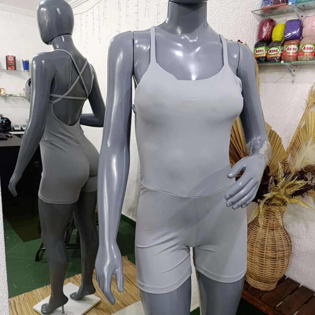 Macaquito P/M. Poliamida. Empina. Cor: CINZA