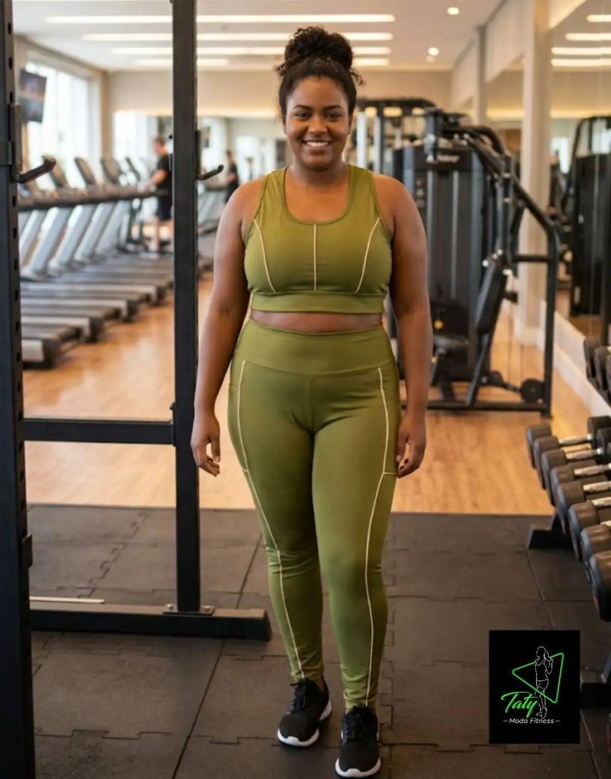 Conjunto de legging GG G2 Sem bojo. Calça Forrada. Com bolsos. Cor: Verde Militar